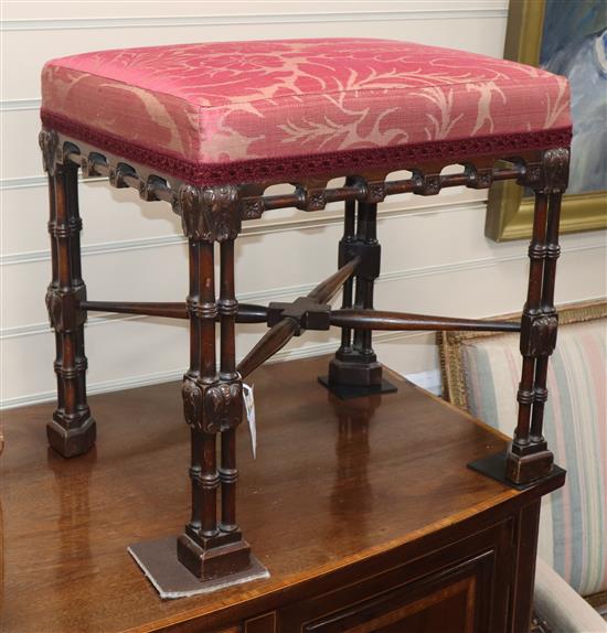 A Georgian style mahogany cluster column dressing stool